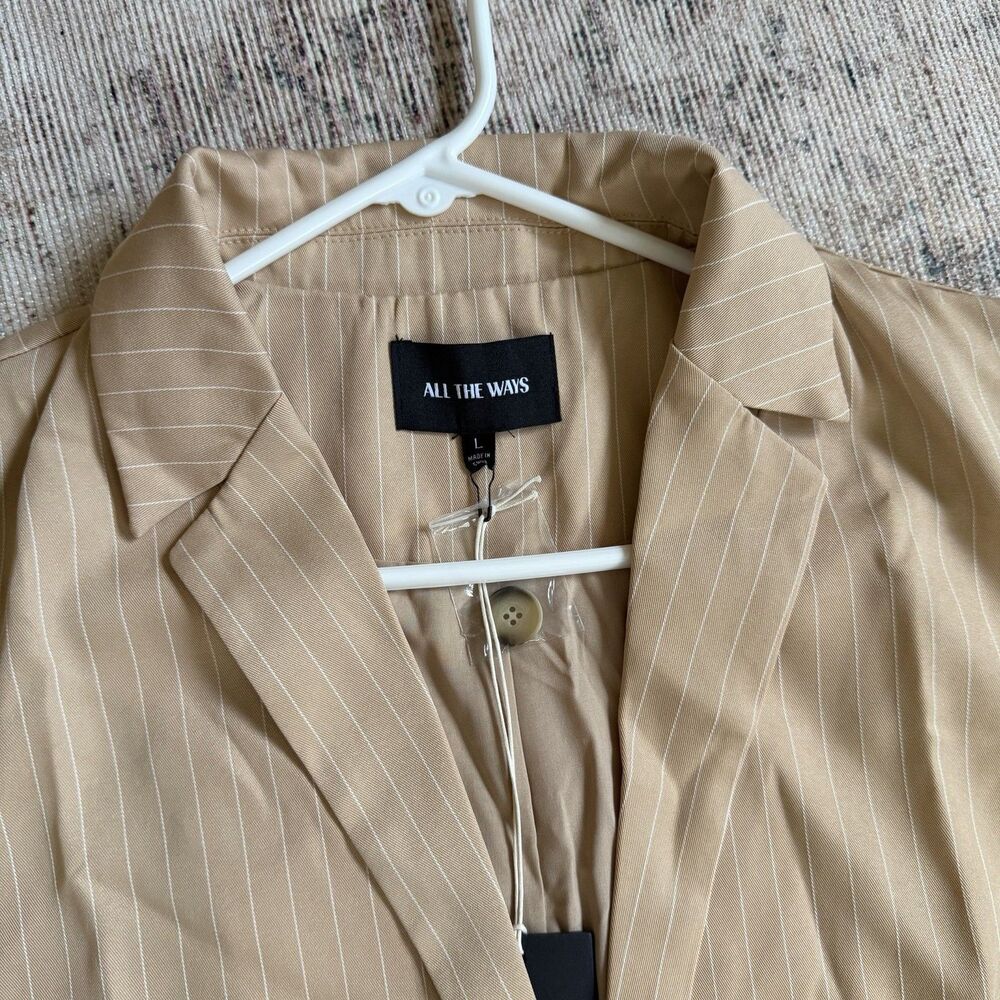 NWT Revolve ALL THE WAYS pinstripe blazer 2 Piece Set With Mini Skirt Sz Large - Picture 8 of 15